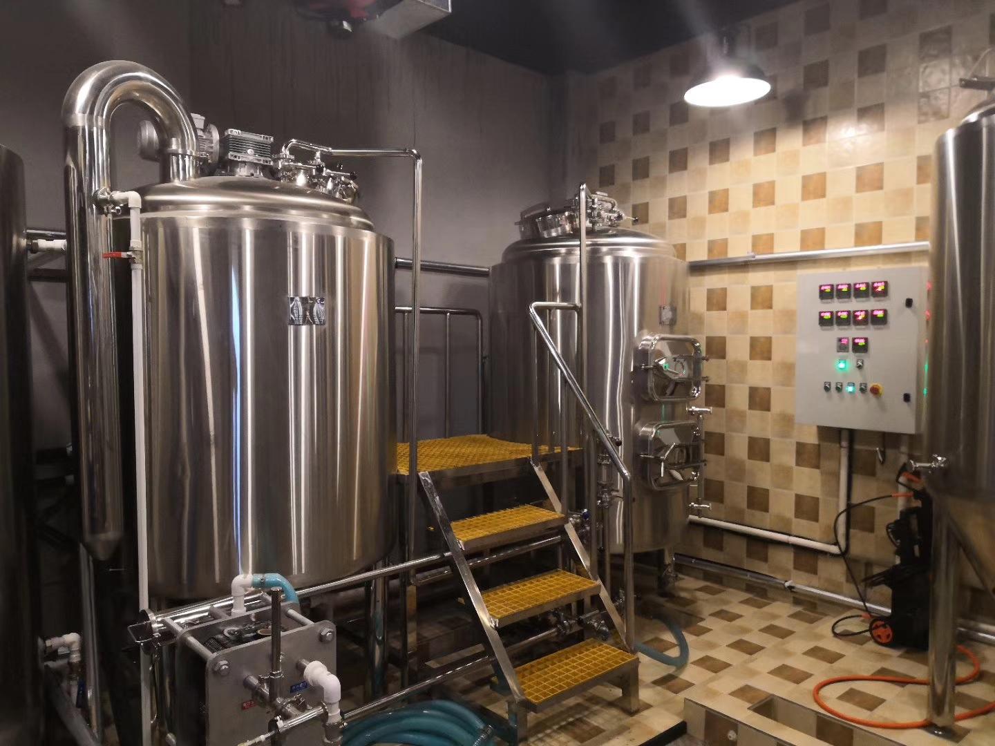 精釀啤酒設(shè)備 精釀啤酒設(shè)備